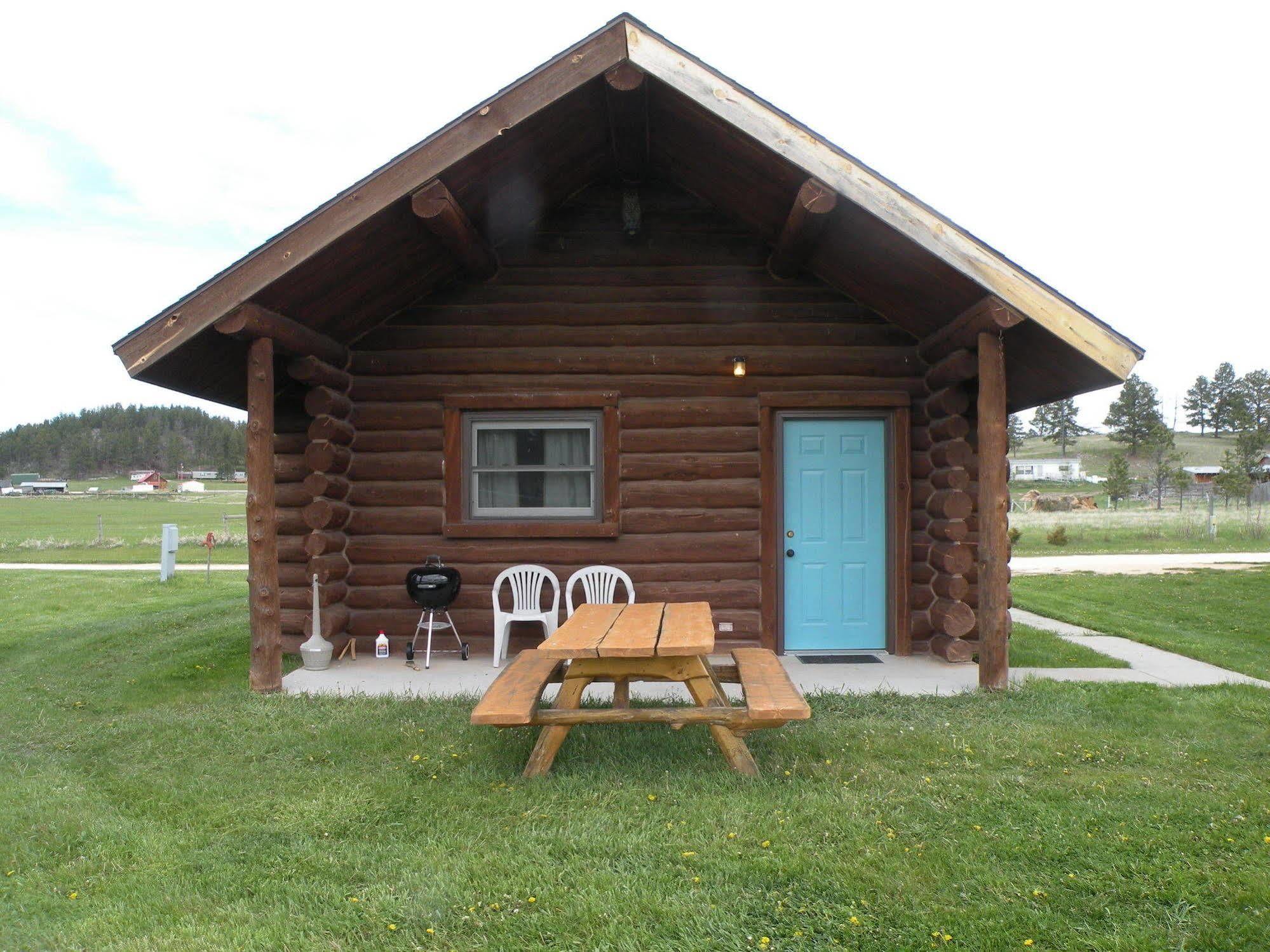 Gold Camp Cabins كاستر المظهر الخارجي الصورة
